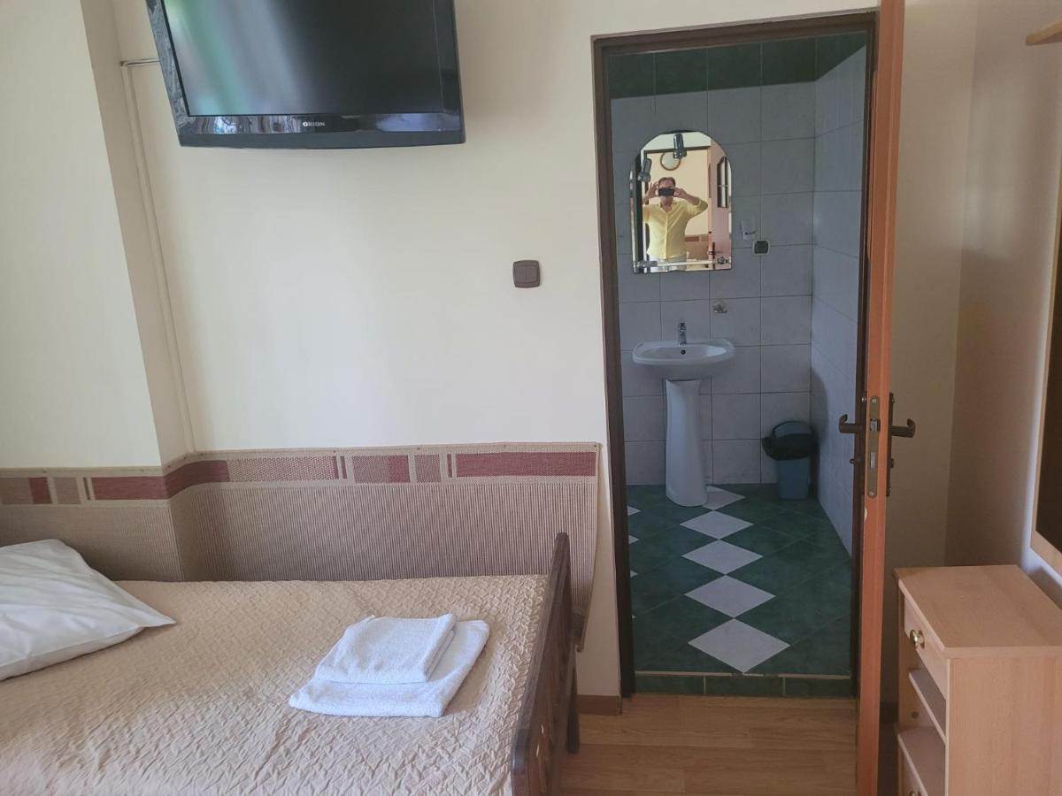 Albert Turystyczne Uslugi Hotelarskie Warszawa Pokój zdjęcie